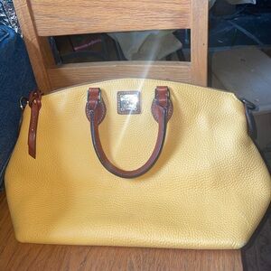 Never been worn Dooney & Bourke bag!